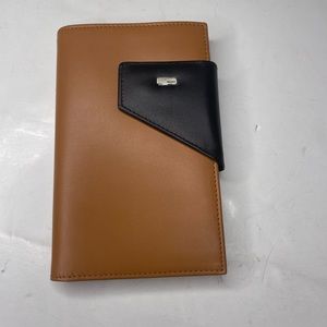 COPY - DKNY wallet Tan And Black Credit Cards Coin￼ Cash